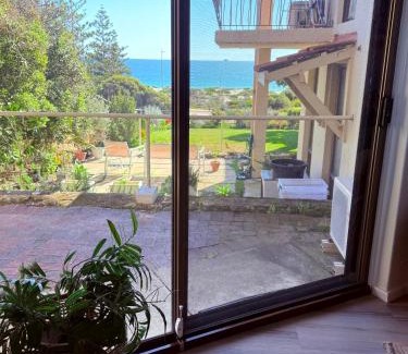 Scarborough Apartamento | Scarborough & Absolutely Beachfront