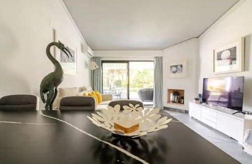 Quinta do Lago Apartamento | Scarlet's Place - 1 bed Victory Village Quinta Do Lago - beach, nature, lakes