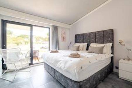 Quinta do Lago Apartamento | Scarlet's Place - 1 bed Victory Village Quinta Do Lago - beach, nature, lakes