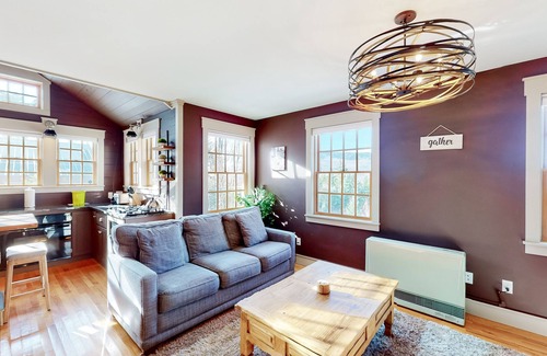 Wolcott Casa | Scenic country retreat with mountain views, deck, firepit, & washer/dryer