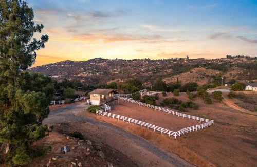 Rainbow CDP Casa | Scenic Deck w Sunset Views Near Temecula Wineries Estrada Ranch by AvantStay