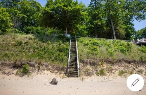 Muskegon Otro | Scenic Drive Resort