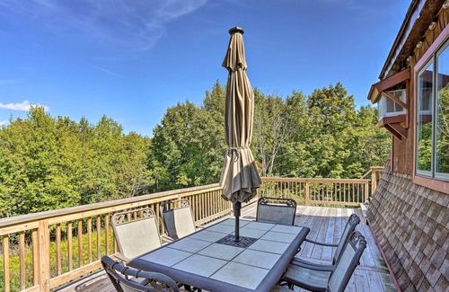 Durham Cabina | Scenic Durham Getaway < 8 Mi to Windham Mtn!