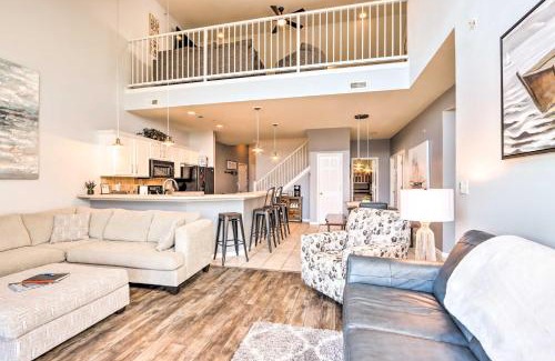 Camdenton Apartamento | Scenic Family Condo with Game Room and Boat Dock!