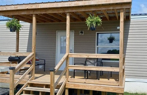 Rockholds Casa | Scenic Farm with lots to do and lots of room
