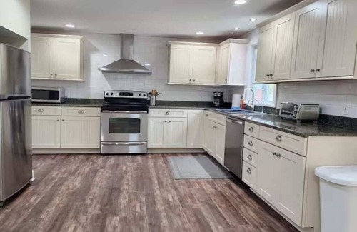 Skaneateles Casa | Scenic Finger Lakes Retreat ~ Lake Access & Cozy ~4 bedroom house in Skaneateles