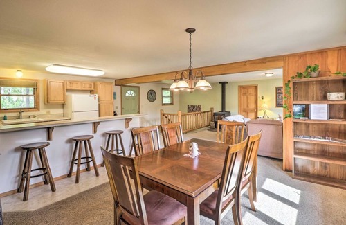 West Glacier Casa | Scenic Forest Lodge Right Outside Glacier Park