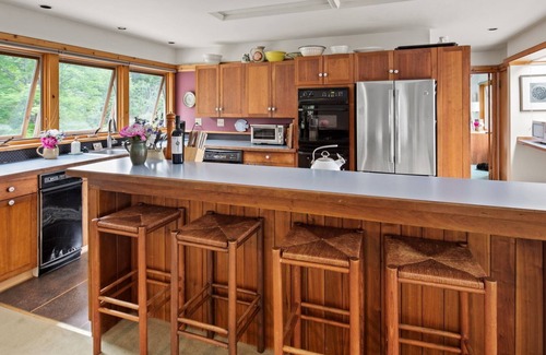 Warren Chalet De Esquí | Scenic Getaway: Unique Large Home with Breathtaking Views of Sugarbush Resort