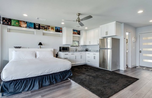 Spicewood Casa | Lake Views, All King Beds, Large Decks w/Furniture