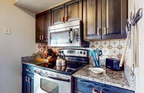 Lake Harmony Condominio | Serene Lake & Mountain Views on Big Boulder