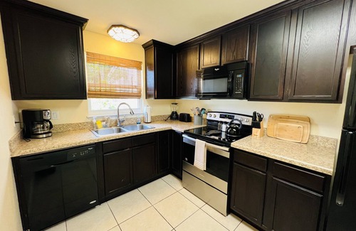 Nichols Condominio | Scenic Retreat - Spacious condo - 2 bedrooms, 2 full baths, loft, sleeps 7.