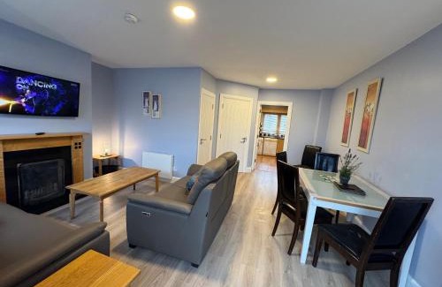 Cortober Casa | Scenic River Shannon Three bedroom house
