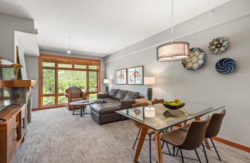 Snowmass Village Casa | Scenic Slopeside Haven The Snowmass Village Gem