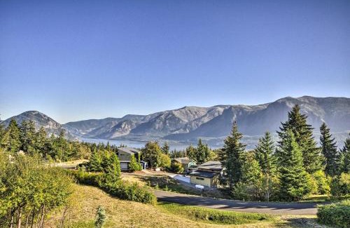Carson Apartamento | Scenic Studio with Loft and View of the Columbia River
