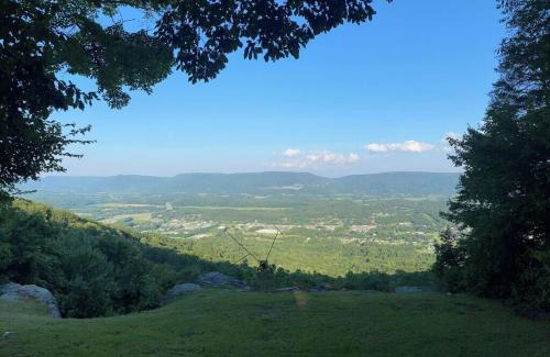 Dunlap Casa | Scenic View of Sequatchie Valley