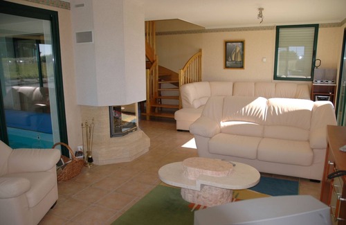 Kerherou Villa | Scenic villa in Moëlan sur mer with sauna