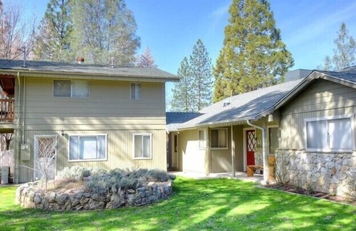 Oakhurst Cabina | Scenic Wonders Lazy Bear Lodge 4 Bedroom