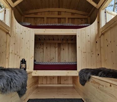 Gustow Otro | Schäferwagen auf dem Biogut-Saalkow