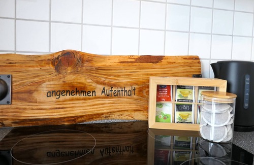 Osnabrueck Apartamento | Schölerberg Apartment mit Tiefgaragenparkplatz und Kingsize-bett