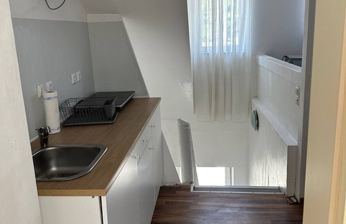 Gladbach Apartamento | Schöne DG Wohnung in MG Zentrum