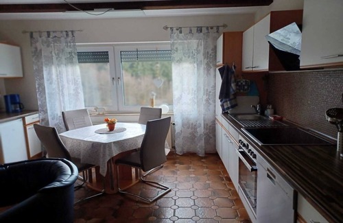 Kirchhundem Apartamento | Felicidad en una estancia en una granja en Sauerland