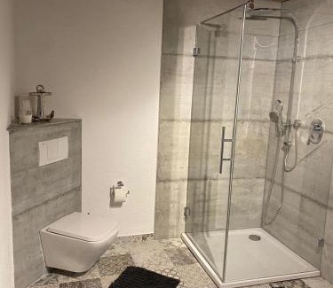 Mainz-Bingen Apartamento | Schöne Ferienwohnung Gewölbekeller Fachwerkhaus