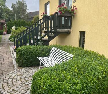 Hainichen Apartamento | Schöne Ferienwohnung im Grünen