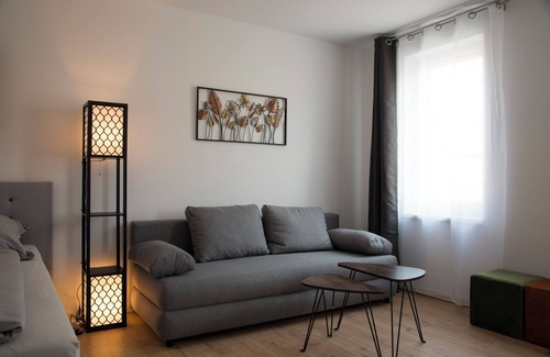 Johannesplatz Apartamento | Schöne Groß Ferienwohnung 79m² mit 2 Bad Ideal für Familie und Gruppe, 2.og