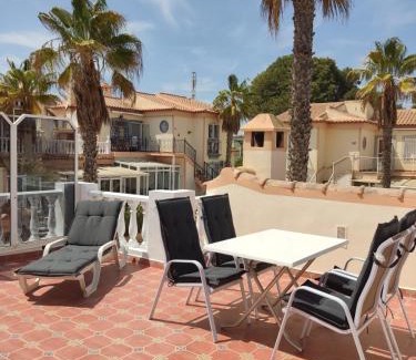 Los Altos Apartamento | Schönes ruhiges Rooftop Apartment mit großer Dachterrasse