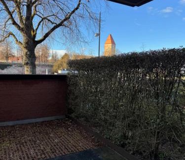 Neu-Ulm Apartamento | Schönste Donaulage mit Terrasse 2