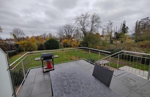 Muehlheim am Main Casa | Schaefer Apartments - Haus Rote Warte