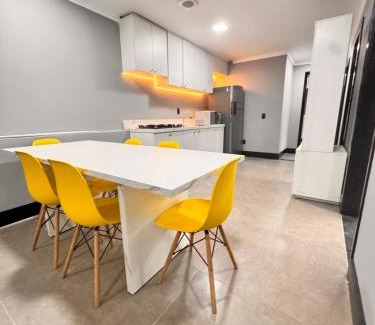 Lidia Duarte Casa | Schalfer Residencial