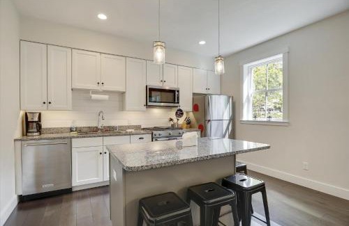 Stowe Area Casa | Scharkie Ski Haus