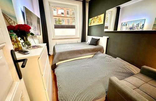Mitte Apartamento | Schicke Altbauwohnung in Kiel Mitte 24-7 Check In