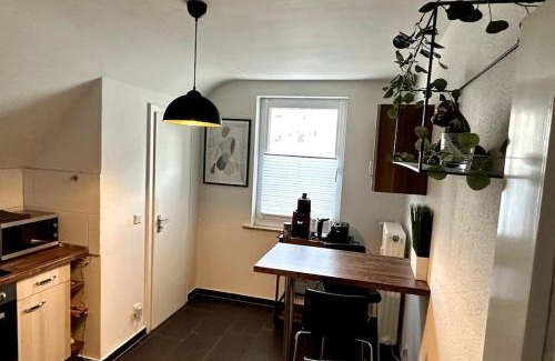 Suedviertel Apartamento | Schickes 2-Zimmer Appartement Messe Rü Innenstadt