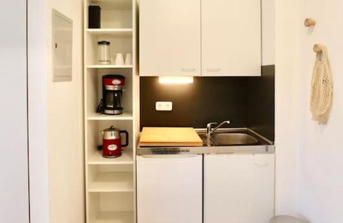 Hassels Apartamento | Schickes Apartment in Düsseldorf mit Terrasse