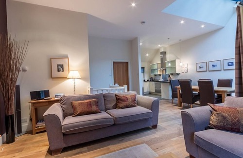 Kenmore Cabaña | Mains of Taymouth, Kenmore ~ 4 * schiehallion, capacidad para 6 personas en 3 habitaciones