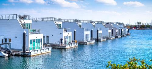Olpenitz Casa | Schleikubus – Ihr schwimmendes Ferienparadies im OstseeResort Olpenitz