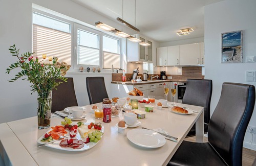 Olpenitz Villa | Schleivilla Hafenblick by Seeblick Ferien ORO, sauna, direct waterfront location