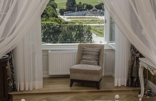 Schonbrunn Apartamento | Schloß Schönbrunn Grand Suite