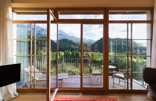 Elmau Hotel | Schloss Elmau Luxury Spa Retreat & Cultural Hideaway