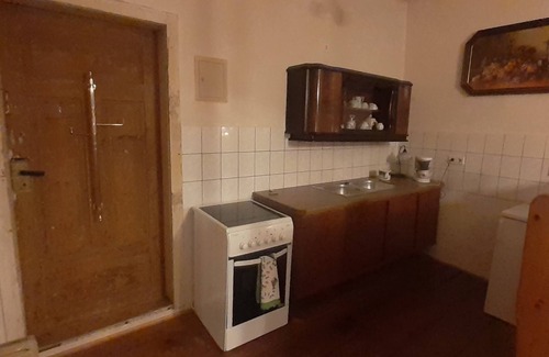 Bahretal Apartamento | Schloss Ottendorf - Ferienwohnung für 3