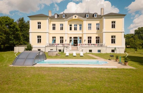 Schmuggerow Casa | Schloss Schmuggerow