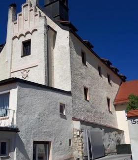 Regensburg Apartamento | Schloss Weichs zu Regensburg mit 2Schlafzimmer Parkplatz Internet 75qm Zentrum
