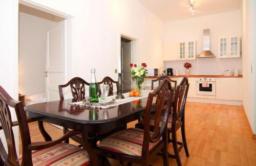 Bobitz Casa | Schlossurlaub nahe Ostsee und Tressower See, cleaning included