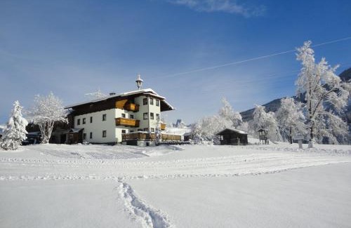 Sankt Martin am Tennengebirge Cama Y Desayuno | Schnöllhof