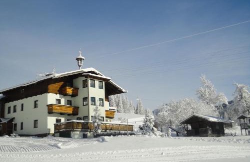 Sankt Martin am Tennengebirge Cama Y Desayuno | Schnöllhof