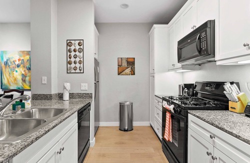 Airport Area Casa | Scholar's Resident #17