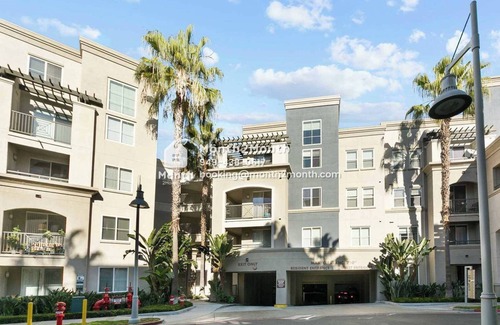 Airport Area Casa | Scholar's Resident #17