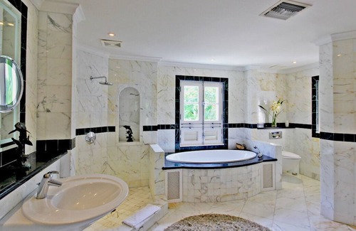 Schooner Bay Apartamento | Schooner Bay 205 in St Peter by Personal Villas - Exclusive Beachfront Apartment